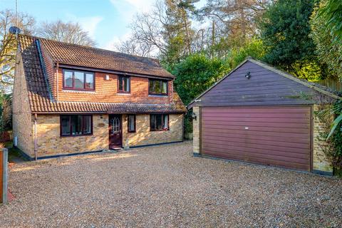 4 bedroom detached house for sale, Mickle Hill, Berkshire GU47