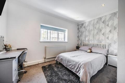 2 Tiepigs Lane, Bromley, BR2 7HJ