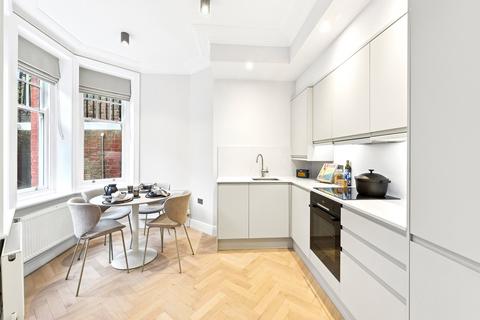 1 bedroom apartment to rent, Hamlet Gardens, King Street, W6