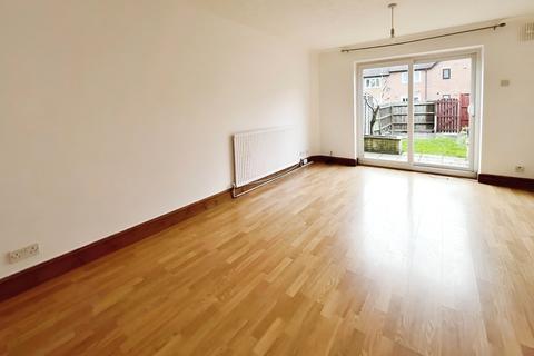 2 bedroom terraced house to rent, Haig Drive, Cippenham SL1