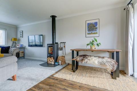 28 Beechlea, Stannington, Morpeth, NE61 6HN
