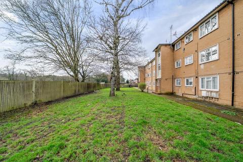 undefined, Sheerwater,  Woking,  Surrey,  GU21