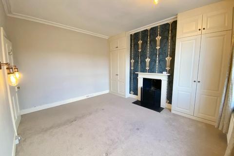 3 bedroom terraced house to rent, Acomb Road, York