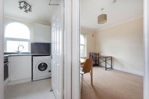 1 bedroom flat for sale, London N19