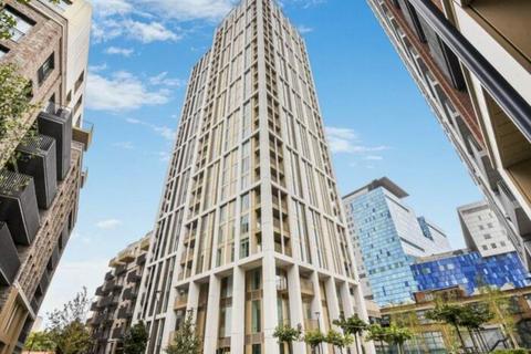 Bouchon Point, London E1