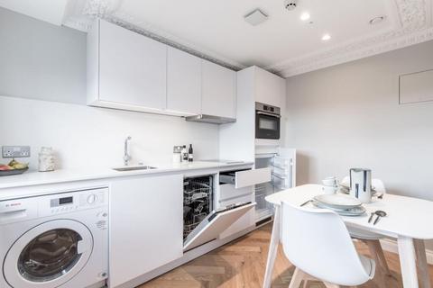 Studio to rent, at Central, 18 West Cromwell Road SW5