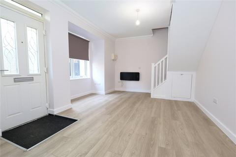 2 bedroom maisonette to rent, Maybury Road, Woking, Surrey, GU21