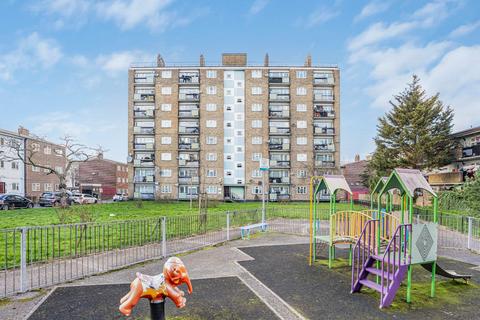 undefined, Lowth Road, London, SE5