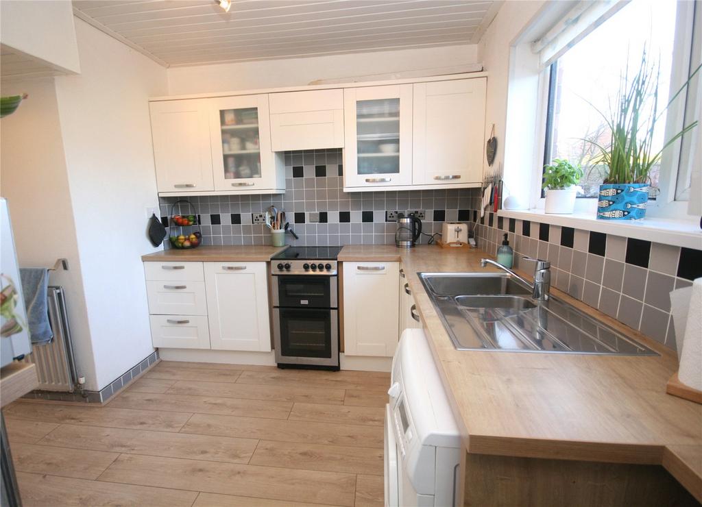 Kitchen (2)
