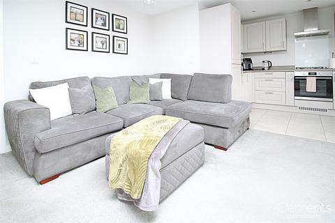 3 Linnet Road, Hemel Hempstead, HP3 0FP