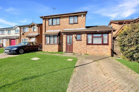 3 bedroom detached house for sale, Albury Close, Luton, Bedfordshire, LU3 4AY