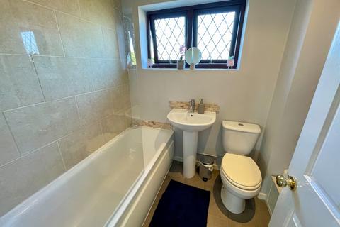 5 Albury Close, Luton, LU3 4AY