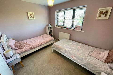5 Albury Close, Luton, LU3 4AY