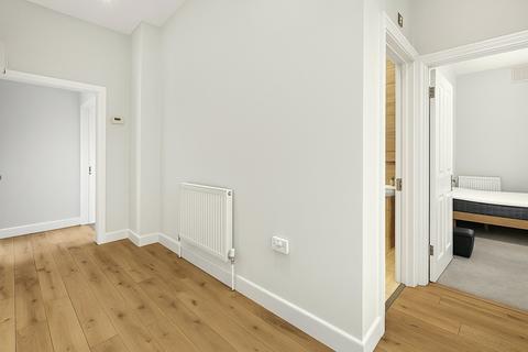 5c Hamlet Road, London, SE19 2AP