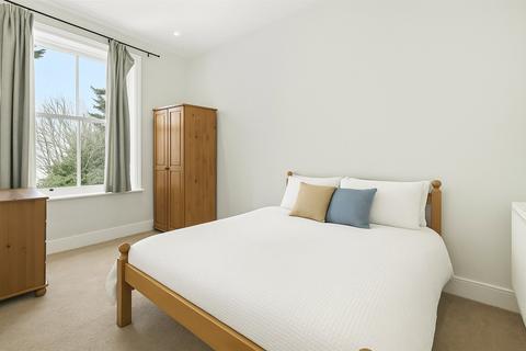 5c Hamlet Road, London, SE19 2AP