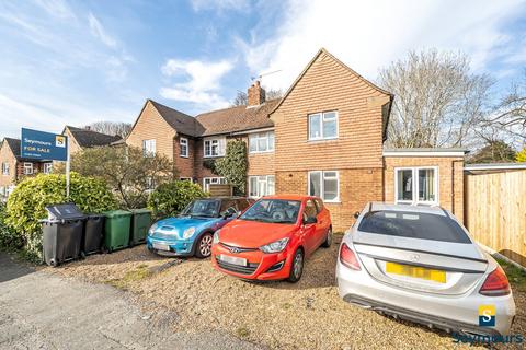 6 bedroom semi-detached house for sale, Foxburrows Avenue, Surrey GU2