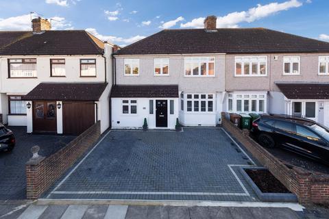 4 bedroom semi-detached house for sale, Dunwich Road, Bexleyheath, DA7