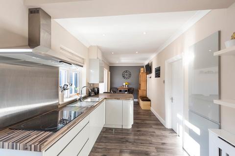 77 Dunwich Road, Bexleyheath, DA7 5EN