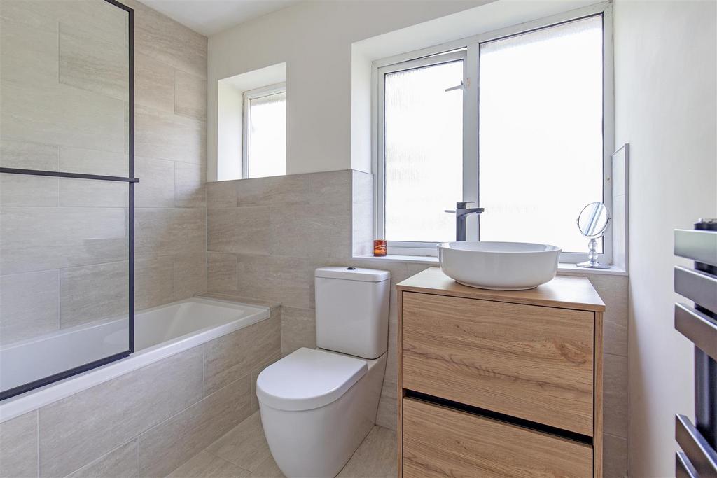 Bathroom-1.jpg