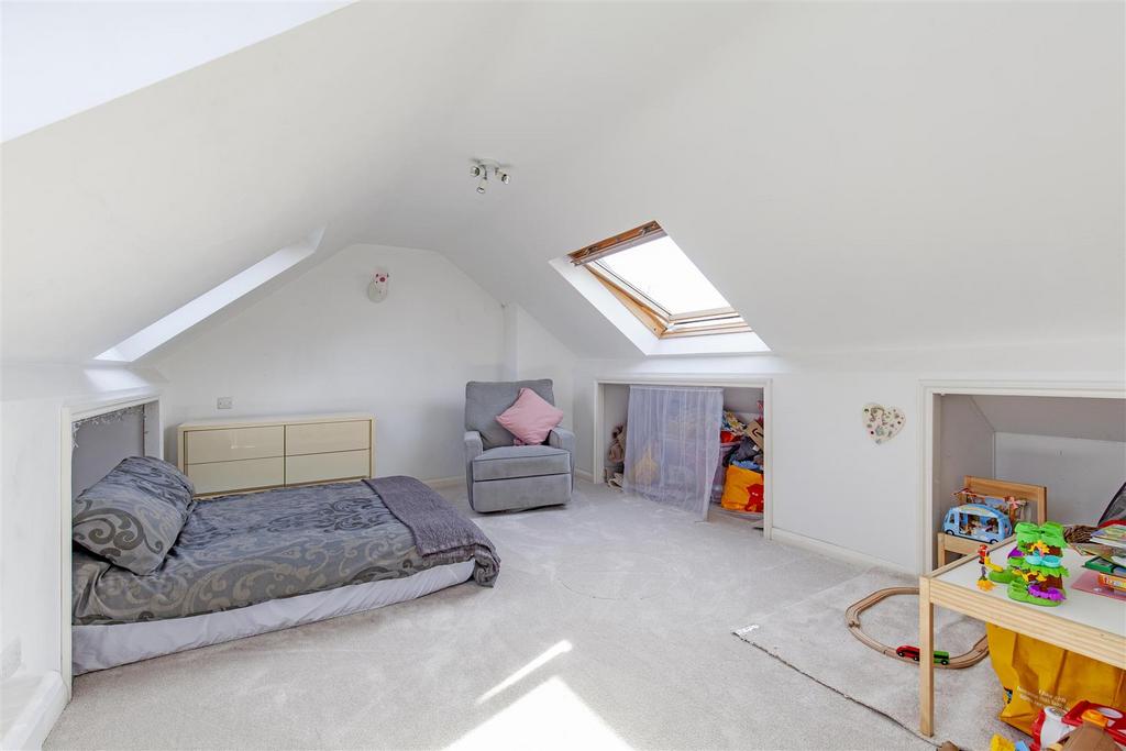 Bedroom 3-1.jpg