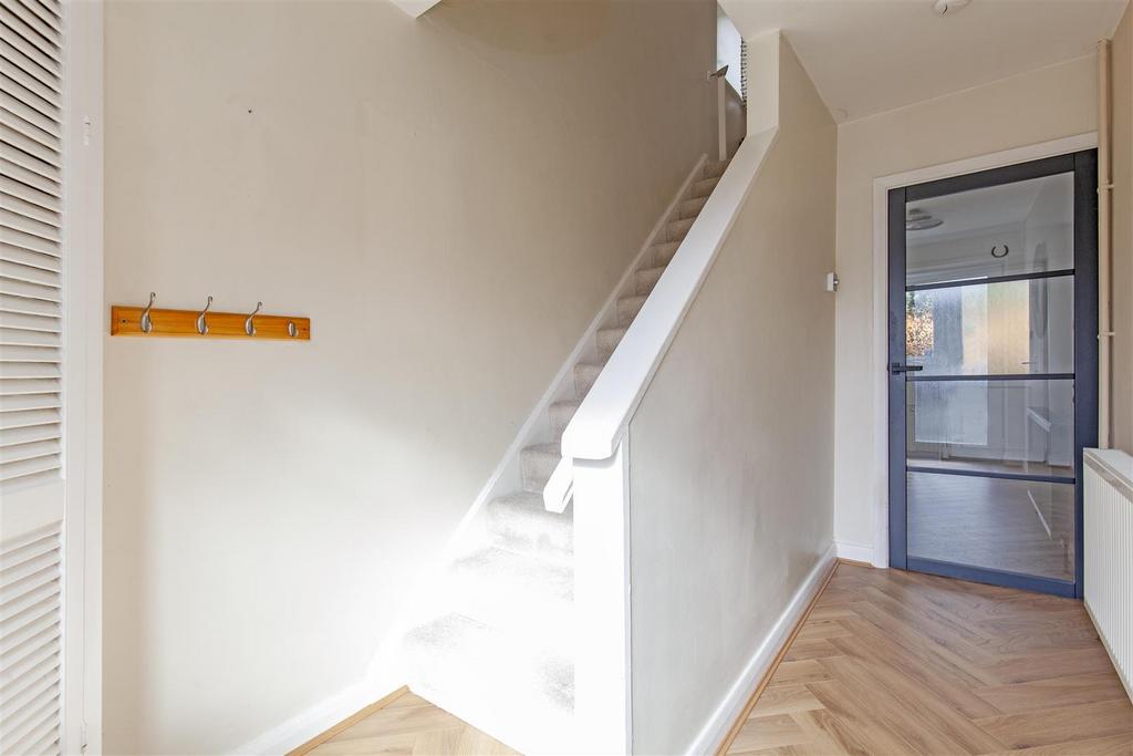 Entrance Hall-1.jpg