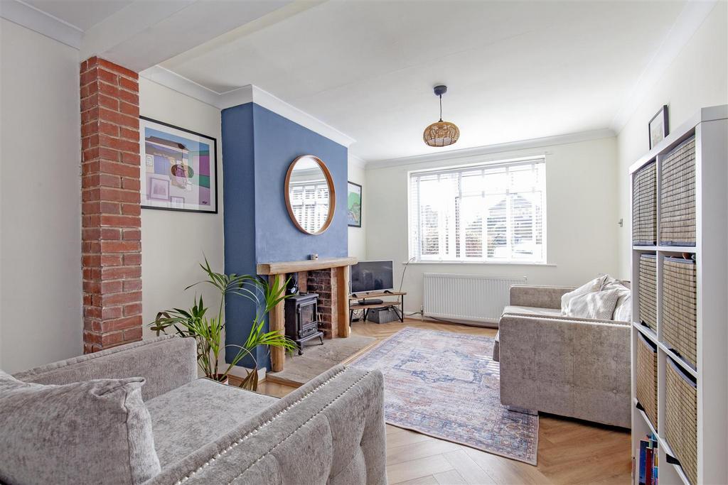Reception Room-1.jpg