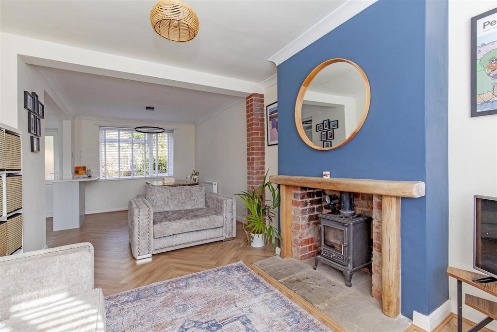 Reception Room-4.jpg