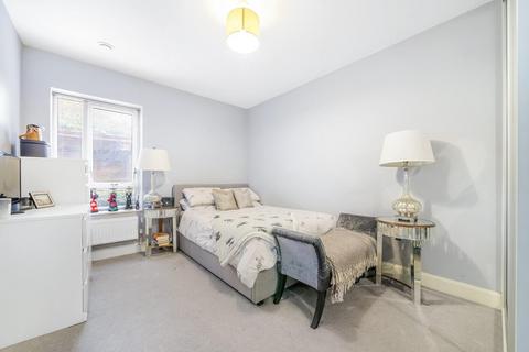 2 bedroom flat for sale, Clarence Avenue, SW4