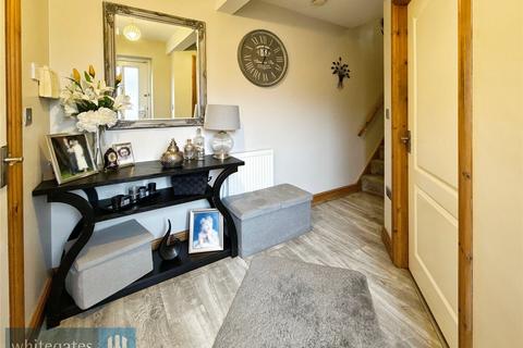 3 bedroom semi-detached house for sale, Carrwood Close, Worsbrough, Barnsley, South Yorkshire, S70