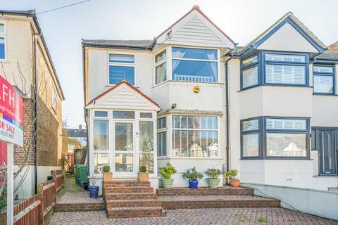 3 bedroom semi-detached house for sale, Greenway, Chislehurst