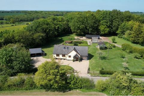 4 bedroom detached house for sale, Eythorne Road, Shepherdswell CT15