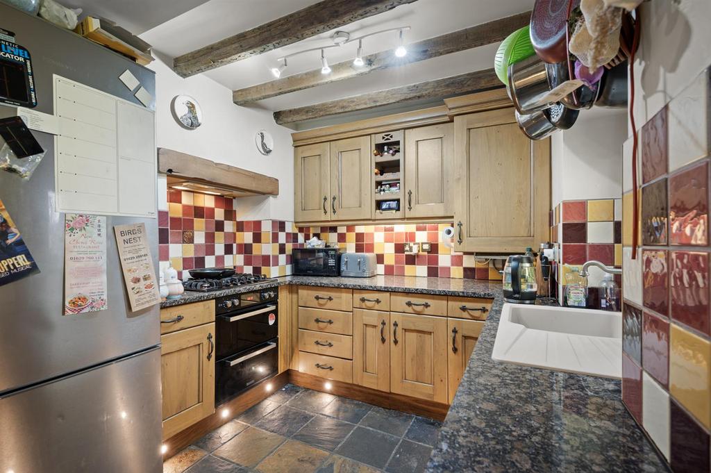 Kitchen .jpg