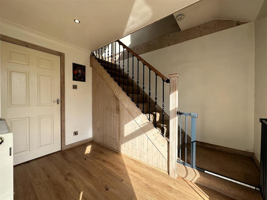 Hall.jpg