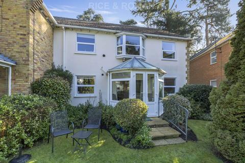 1 bedroom retirement property for sale, Hall Place Drive, Weybridge KT13