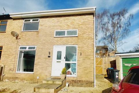 3 bedroom semi-detached house to rent, Wingfield Place, Winsford