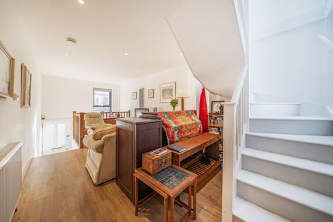 3 bedroom end of terrace house for sale, Musgrove Road, London, SE14