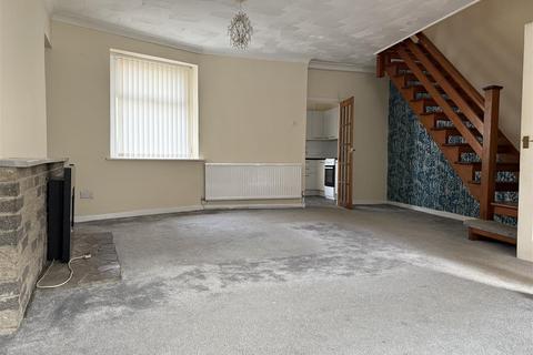 3 bedroom terraced house to rent, Crythan Road, Neath SA11