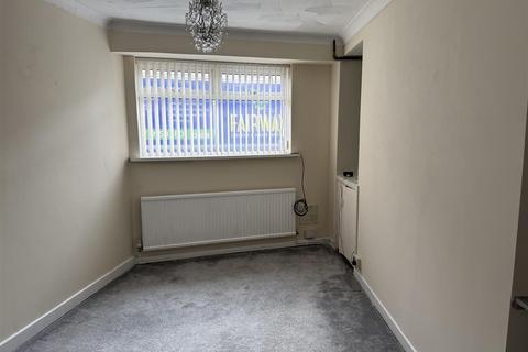 3 bedroom terraced house to rent, Crythan Road, Neath SA11