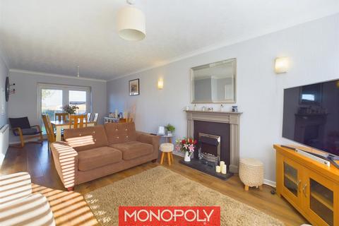 undefined, Erw Goch, Ruthin LL15