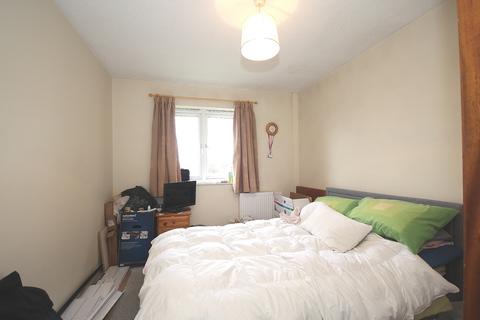 1 bedroom flat to rent, Heathside Road, Woking GU22