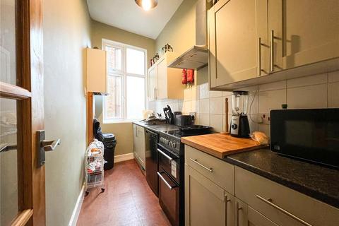 3 bedroom apartment to rent, Tulse Hill, London