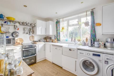 2 bedroom semi-detached house for sale, West Wycombe Road, High Wycombe HP12