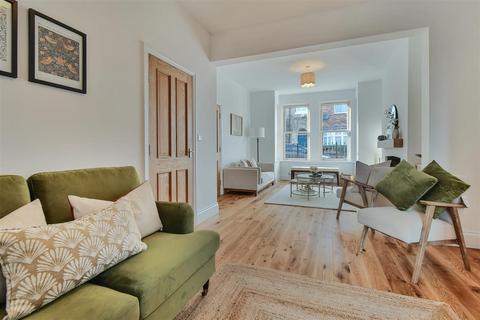 4 bedroom terraced house for sale, Avenue Terrace, Bootham