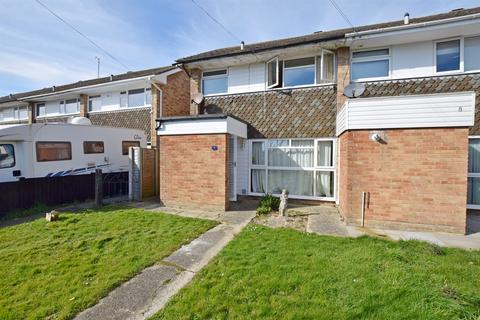 3 bedroom end of terrace house to rent, Burchett Walk, Bognor Regis, PO21