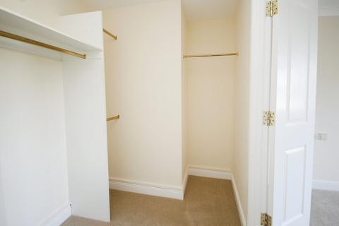 2 bedroom flat for sale, Lindsay Road, Poole, BH13