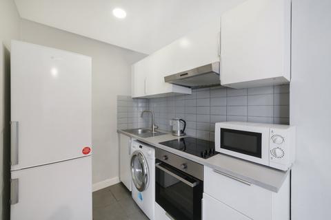 1 bedroom flat to rent, Hanover Gate Mansions, Park Road, Marylebone, London