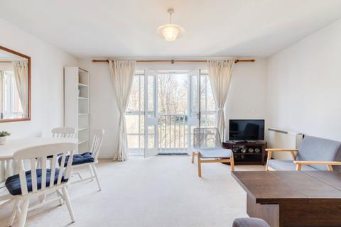 1 bedroom flat for sale, Cannon Street Road, London