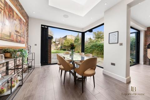 5 bedroom semi-detached house for sale, Lyndale Avenue, NW2