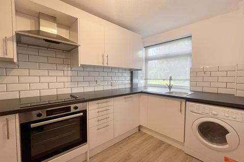 2 bedroom flat to rent, St Cross