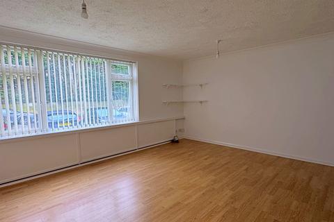 2 bedroom flat to rent, St Cross